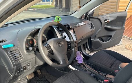 Toyota Corolla, 2009 год, 1 000 000 рублей, 11 фотография