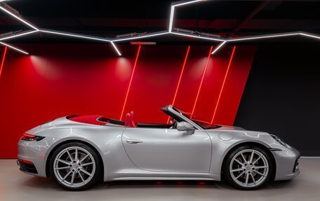 Porsche 911, 2021 год, 15 000 000 рублей, 8 фотография