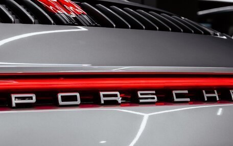 Porsche 911, 2021 год, 15 000 000 рублей, 15 фотография