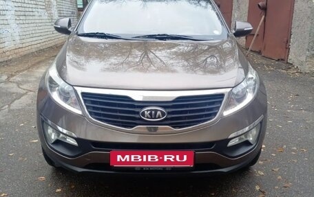 KIA Sportage III, 2010 год, 1 200 000 рублей, 2 фотография