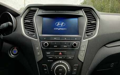 Hyundai Santa Fe III рестайлинг, 2016 год, 2 100 000 рублей, 18 фотография