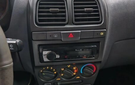 Hyundai Accent II, 2004 год, 295 000 рублей, 10 фотография