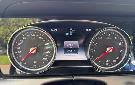 Mercedes-Benz E-Класс, 2016 год, 2 100 000 рублей, 17 фотография