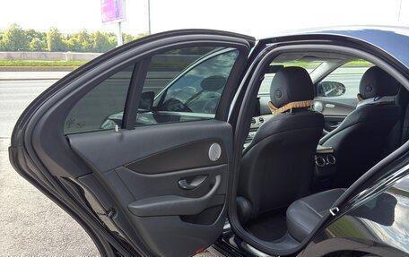 Mercedes-Benz E-Класс, 2016 год, 2 100 000 рублей, 12 фотография