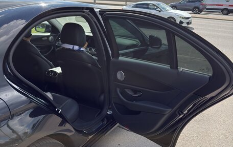Mercedes-Benz E-Класс, 2016 год, 2 100 000 рублей, 10 фотография