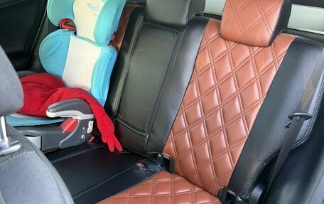 Toyota RAV4, 2017 год, 2 330 000 рублей, 10 фотография