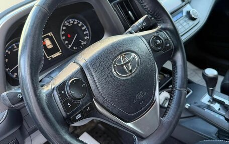 Toyota RAV4, 2017 год, 2 330 000 рублей, 9 фотография