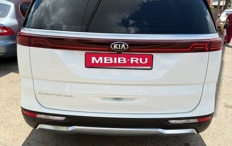 KIA Carnival, 2021 год, 4 500 000 рублей, 6 фотография