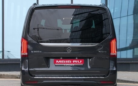 Mercedes-Benz V-Класс, 2020 год, 6 200 000 рублей, 7 фотография