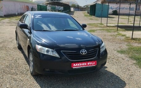 Toyota Camry, 2008 год, 1 100 000 рублей, 1 фотография