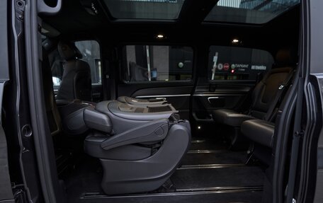 Mercedes-Benz V-Класс, 2020 год, 6 200 000 рублей, 23 фотография