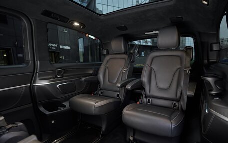 Mercedes-Benz V-Класс, 2020 год, 6 200 000 рублей, 21 фотография