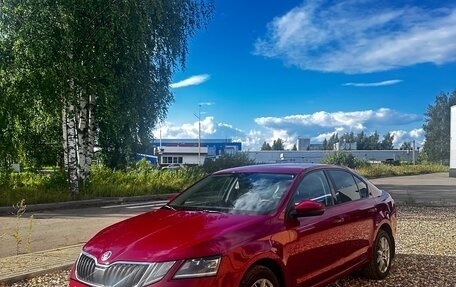 Skoda Octavia, 2018 год, 2 400 000 рублей, 3 фотография