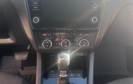 Skoda Octavia, 2018 год, 2 400 000 рублей, 14 фотография
