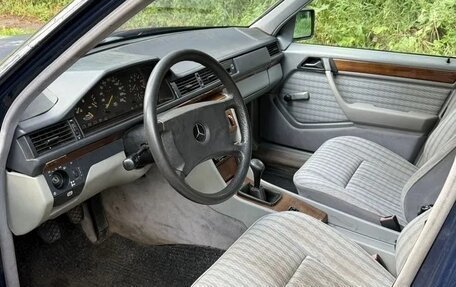 Mercedes-Benz W124, 1990 год, 220 000 рублей, 20 фотография