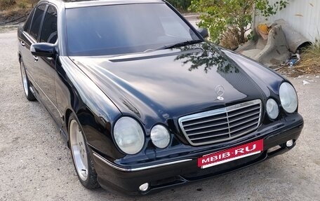 Mercedes-Benz E-Класс, 2001 год, 680 000 рублей, 6 фотография