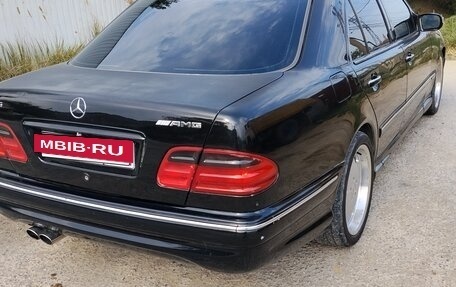 Mercedes-Benz E-Класс, 2001 год, 680 000 рублей, 9 фотография