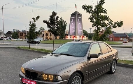 BMW 5 серия, 1999 год, 500 000 рублей, 1 фотография