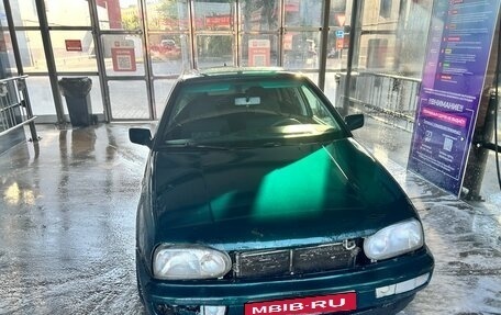 Volkswagen Golf III, 1996 год, 250 000 рублей, 1 фотография
