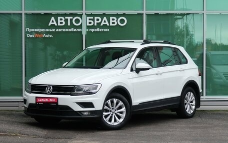 Volkswagen Tiguan II, 2019 год, 2 099 000 рублей, 1 фотография