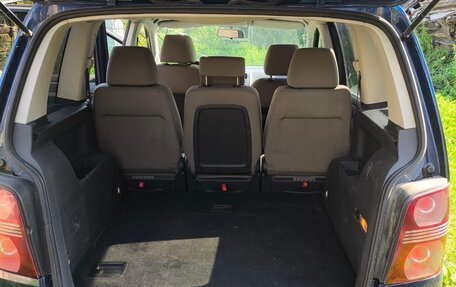 Volkswagen Touran III, 2008 год, 690 000 рублей, 10 фотография