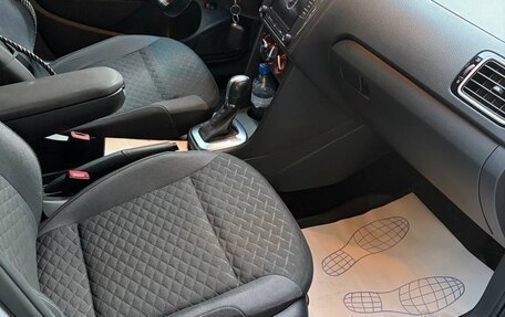 Volkswagen Polo VI (EU Market), 2018 год, 1 300 000 рублей, 18 фотография