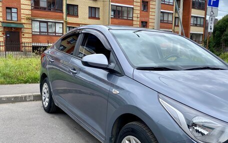 Hyundai Solaris II рестайлинг, 2017 год, 1 290 000 рублей, 5 фотография