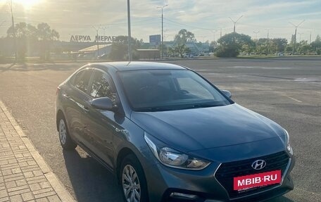 Hyundai Solaris II рестайлинг, 2017 год, 1 290 000 рублей, 7 фотография