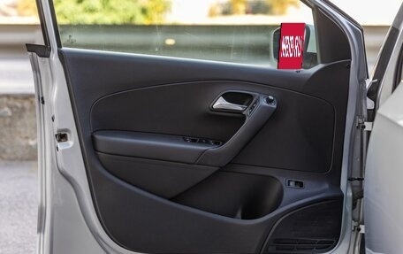 Volkswagen Polo VI (EU Market), 2013 год, 748 000 рублей, 23 фотография
