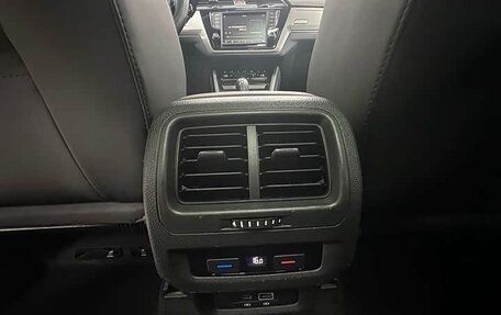 Volkswagen Touran III, 2022 год, 1 565 000 рублей, 13 фотография