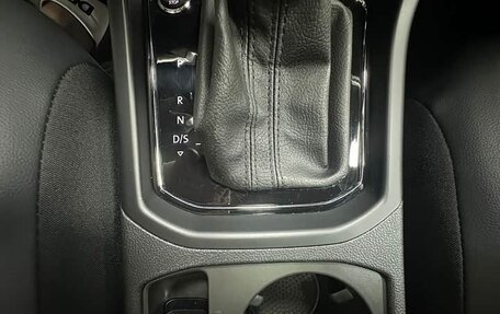 Volkswagen Touran III, 2022 год, 1 565 000 рублей, 12 фотография