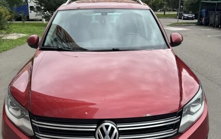 Volkswagen Tiguan I, 2013 год, 1 300 000 рублей, 2 фотография