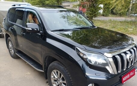 Toyota Land Cruiser Prado 150 рестайлинг 2, 2017 год, 4 350 000 рублей, 9 фотография