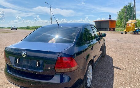 Volkswagen Polo VI (EU Market), 2011 год, 600 000 рублей, 4 фотография