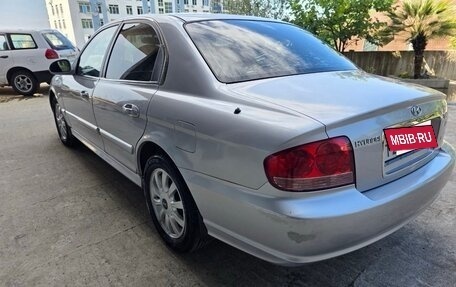 Hyundai Sonata IV рестайлинг, 2005 год, 700 000 рублей, 9 фотография