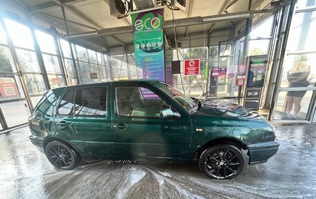 Volkswagen Golf III, 1996 год, 250 000 рублей, 2 фотография