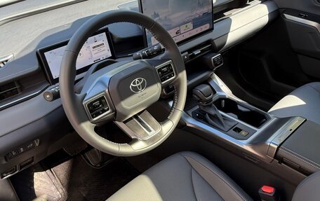 Toyota RAV4, 2026 год, 4 500 000 рублей, 7 фотография