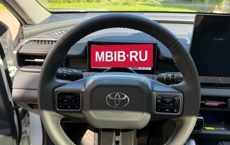 Toyota RAV4, 2026 год, 4 500 000 рублей, 8 фотография
