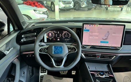 Volkswagen Tiguan, 2026 год, 4 840 000 рублей, 11 фотография