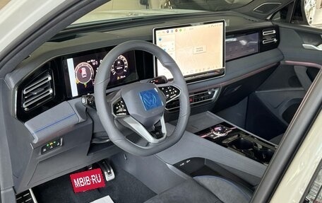 Volkswagen Tiguan, 2026 год, 4 840 000 рублей, 10 фотография