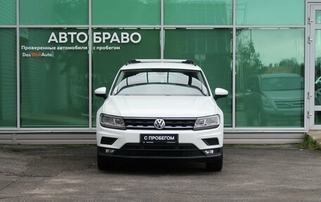 Volkswagen Tiguan II, 2019 год, 2 099 000 рублей, 3 фотография