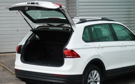 Volkswagen Tiguan II, 2019 год, 2 099 000 рублей, 9 фотография