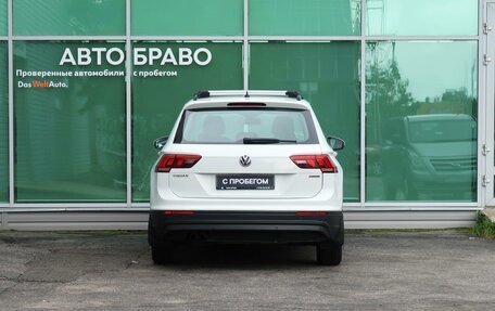 Volkswagen Tiguan II, 2019 год, 2 099 000 рублей, 10 фотография