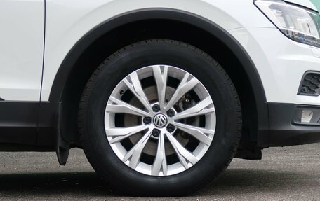 Volkswagen Tiguan II, 2019 год, 2 099 000 рублей, 14 фотография