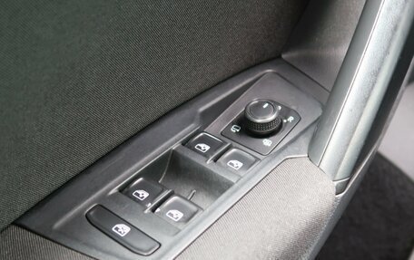Volkswagen Tiguan II, 2019 год, 2 099 000 рублей, 25 фотография
