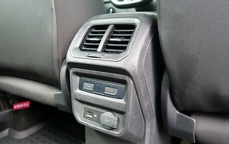 Volkswagen Tiguan II, 2019 год, 2 099 000 рублей, 30 фотография