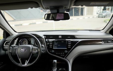 Toyota Camry, 2020 год, 1 798 000 рублей, 7 фотография