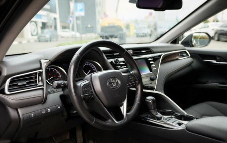Toyota Camry, 2020 год, 1 798 000 рублей, 5 фотография