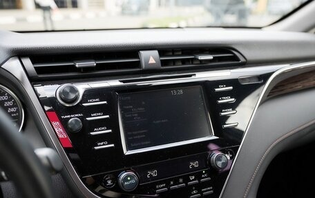 Toyota Camry, 2020 год, 1 798 000 рублей, 9 фотография
