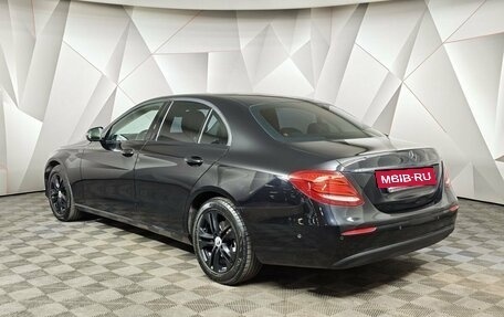 Mercedes-Benz E-Класс, 2018 год, 2 055 000 рублей, 4 фотография